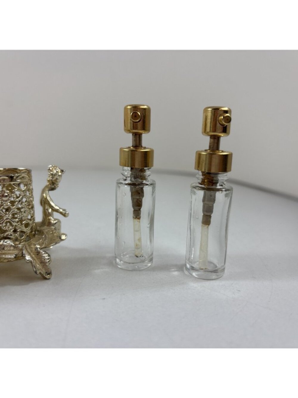 Vintage Cherub Perfume Glass Bottle Set Gold Filigree Holder SF Hollywood Reg - Picture 5 of 9
